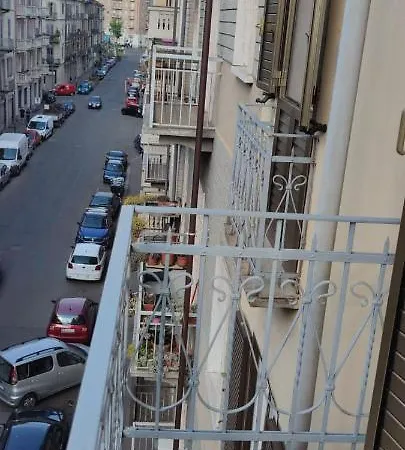 Apartment Sampaulisa 21_intero Alloggio In Borgo San Paolo